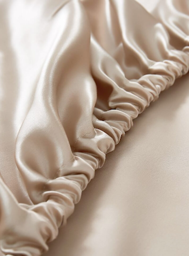 Spannbettlaken aus 100 % Maulbeerseide (OEKO-TEX) Beige